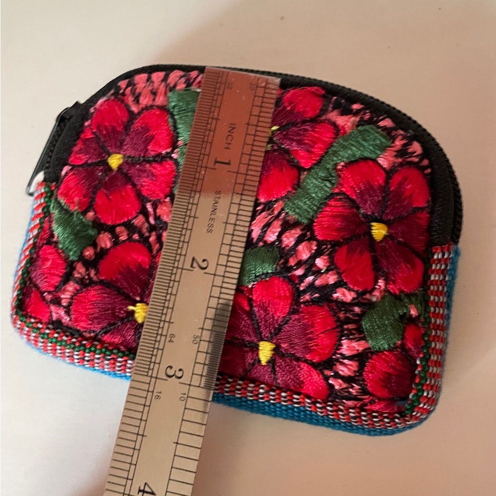 Cute embroidered purse mini walllet hand crafted from Mexico - Picture 5 of 7